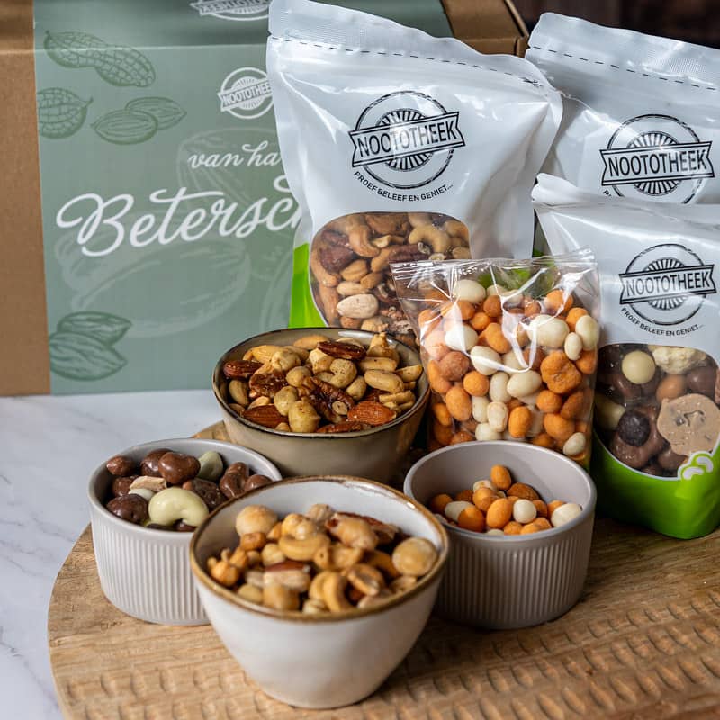 Cadeau Pakket van Harte Beterschap! Noten & Chocolade 2 - Afbeelding 2