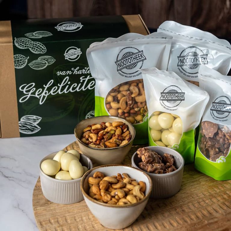 Cadeau Pakket van Harte Gefeliciteerd! Noten & Chocolade